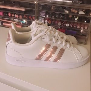 Adidas cloud foam sneakers size:10